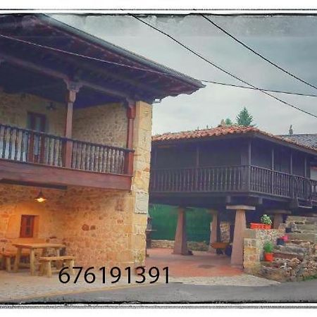 Los Campos Vivienda Vacacional Onís Екстериор снимка