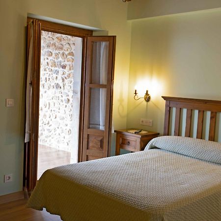 Los Campos Vivienda Vacacional Onís Стая снимка